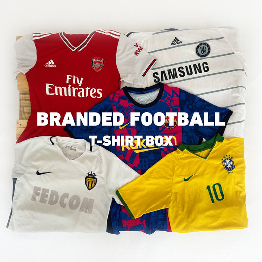 Vintage voetbal T-shirts box met 5 stuks Nike, Puma en Adidas